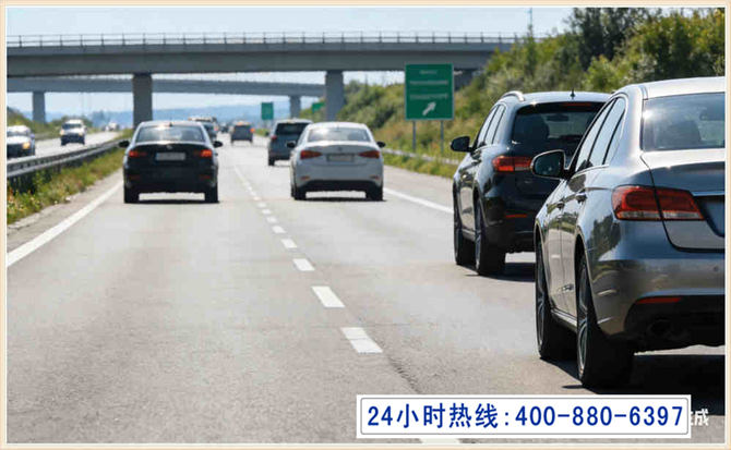 通道长春拖车电话 通道长春拖车电话
